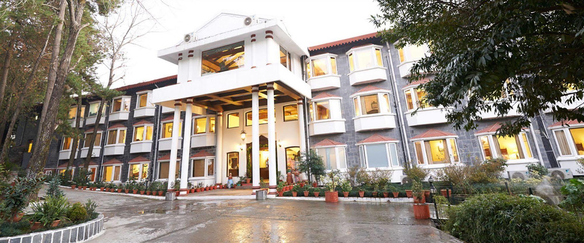 Club Mahindra Naukuchiatal Hotel Nainital Exterior photo